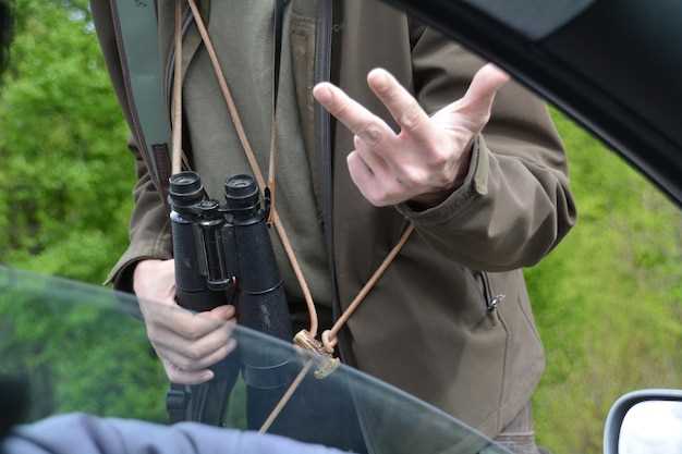 Comparing night vision devices – monoculars vs binoculars